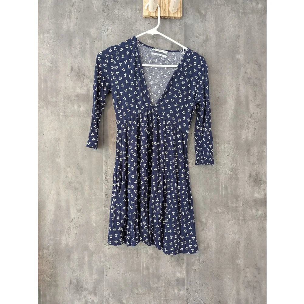 Women's Urban Outfitters Blue Floral Dress Size S - Picture 2 of 9